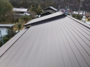 ガルバリウム鋼板の屋根