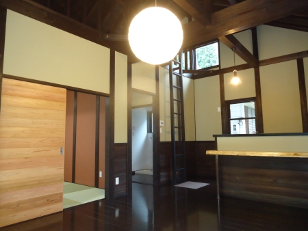 別荘の内観