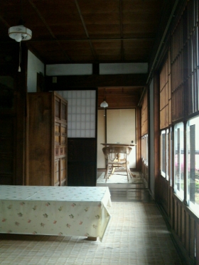旧家の居間