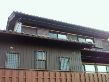 ガルバリウム鋼板の外壁