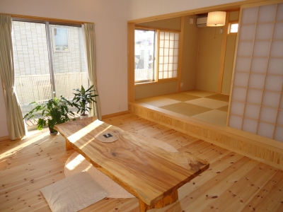 おしゃれな木の家