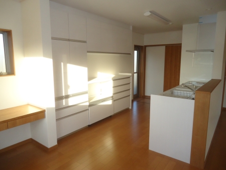 キッチン背面収納