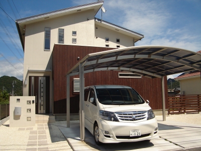 岐阜市粟野の家