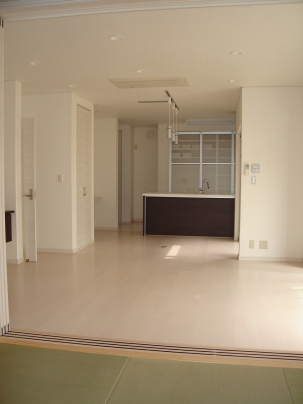 リビング（岐阜市粟野の家）