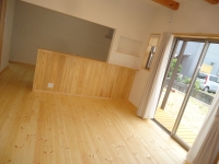 パイン無垢フローリング