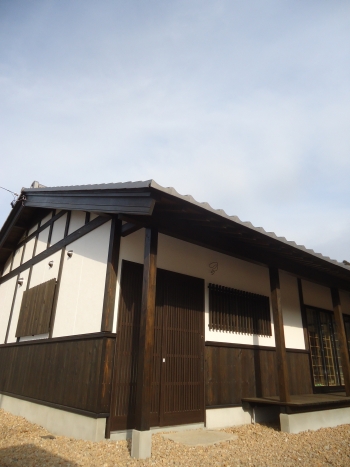 古民家風の外観