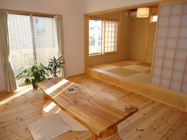 おしゃれな木の家