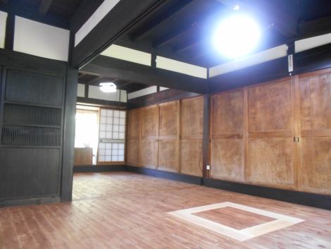 古民家の居間